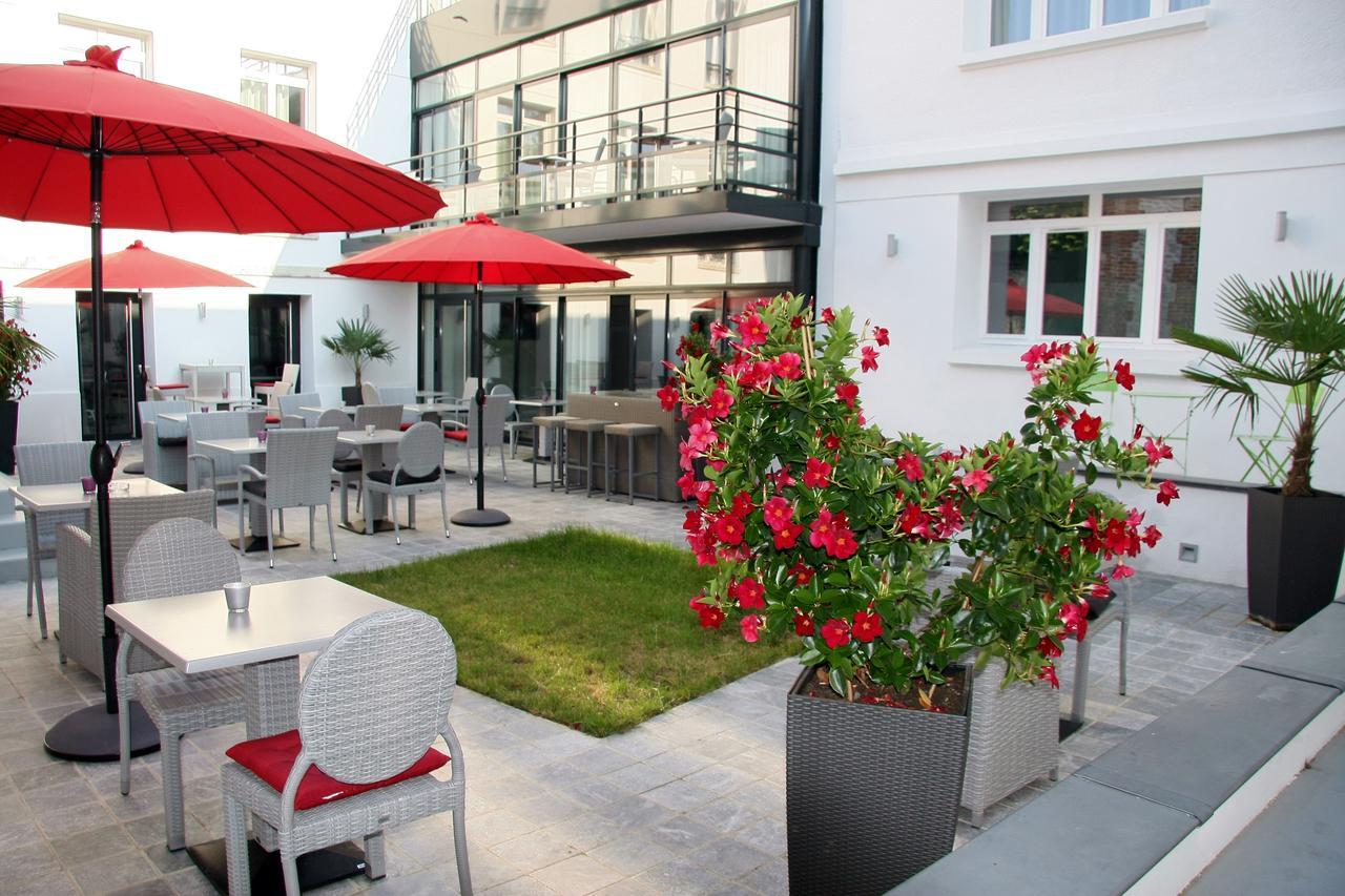 Le Cesar Hotel Provins Bagian luar foto