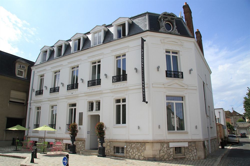 Le Cesar Hotel Provins Bagian luar foto