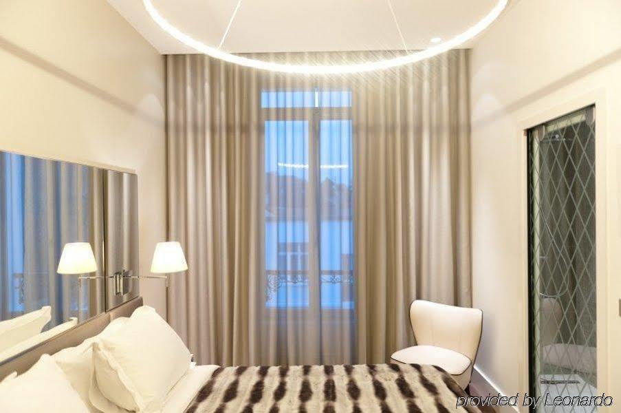 Le Cesar Hotel Provins Bagian luar foto